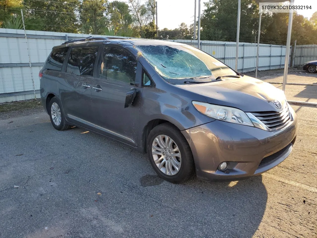 2013 Toyota Sienna Xle VIN: 5TDYK3DC1DS332194 Lot: 75342874