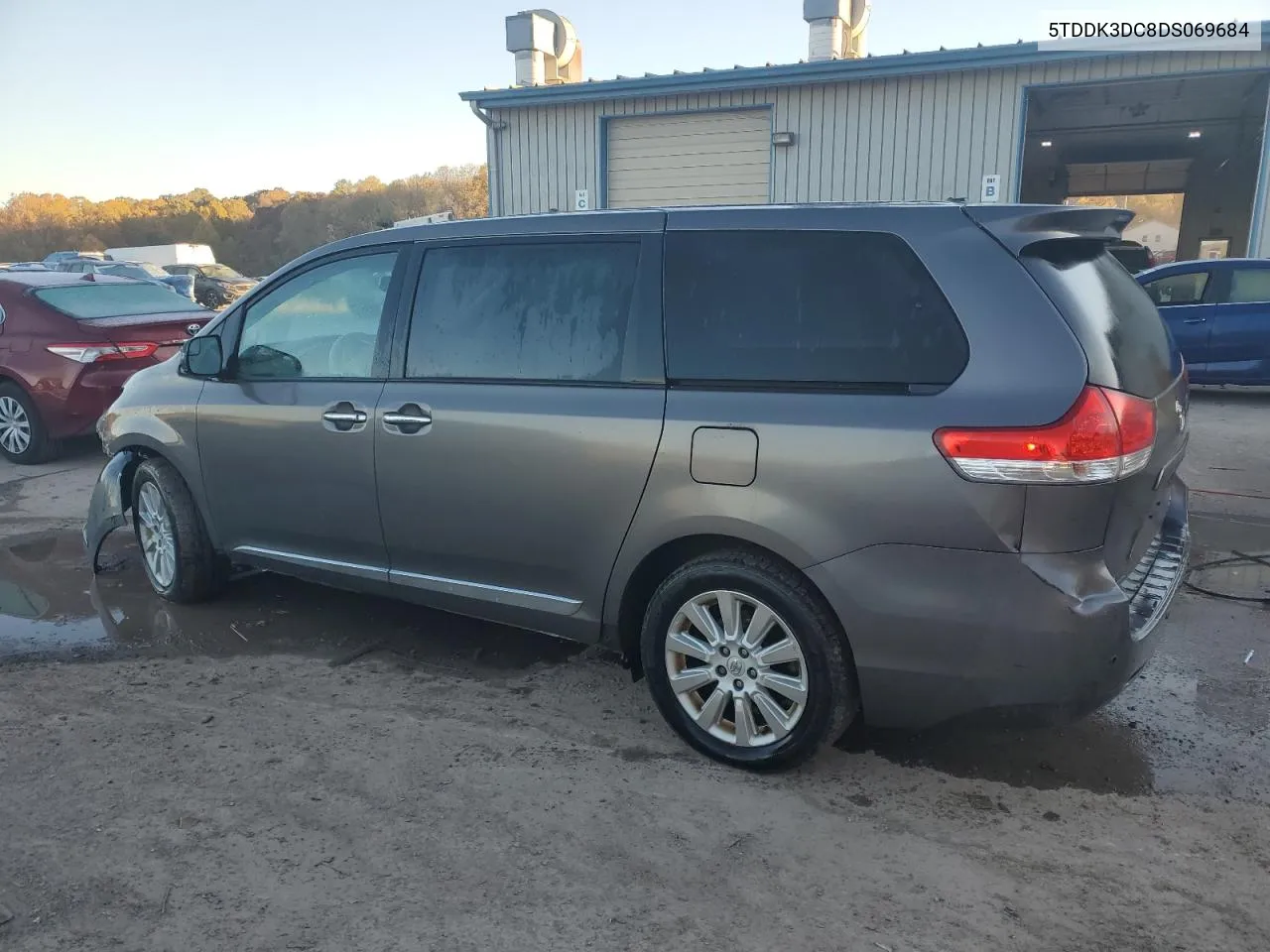 2013 Toyota Sienna Xle VIN: 5TDDK3DC8DS069684 Lot: 75542474