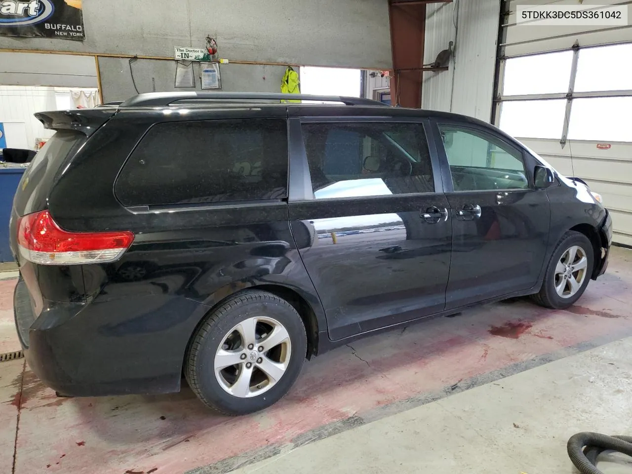 2013 Toyota Sienna Le VIN: 5TDKK3DC5DS361042 Lot: 79089144