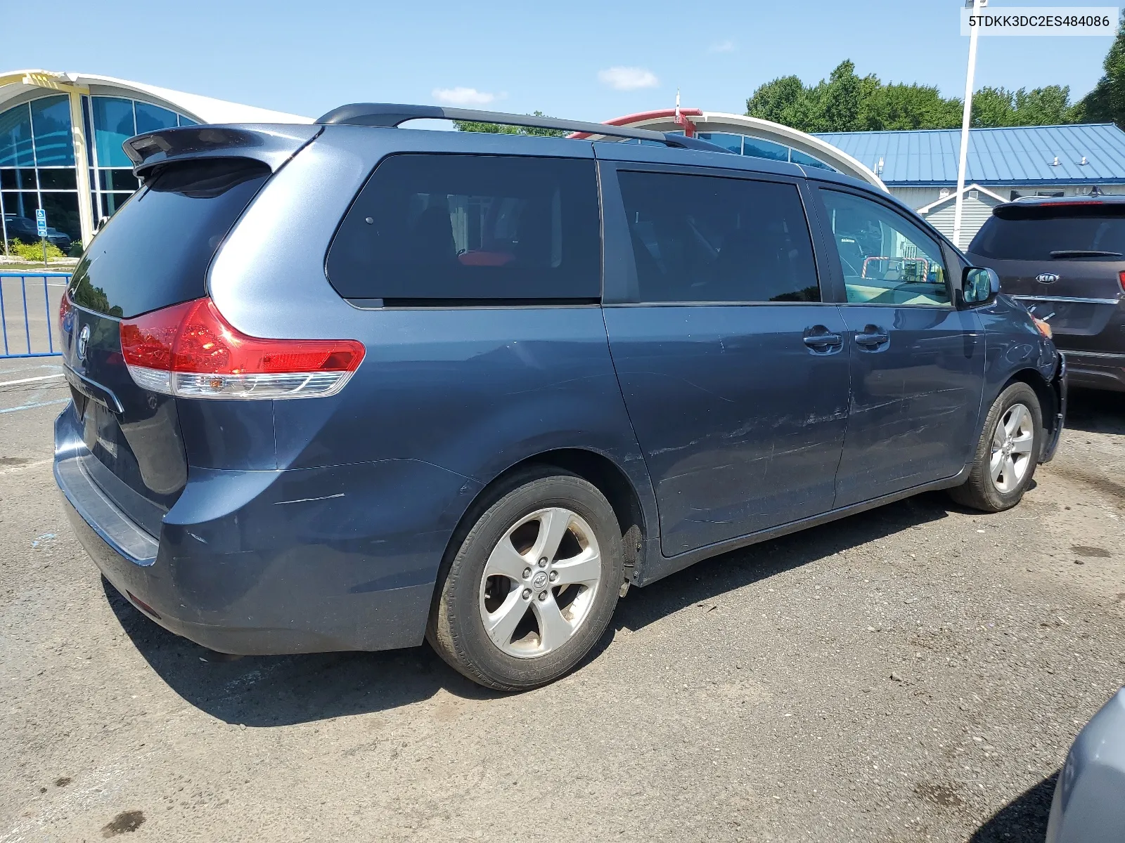 5TDKK3DC2ES484086 2014 Toyota Sienna Le