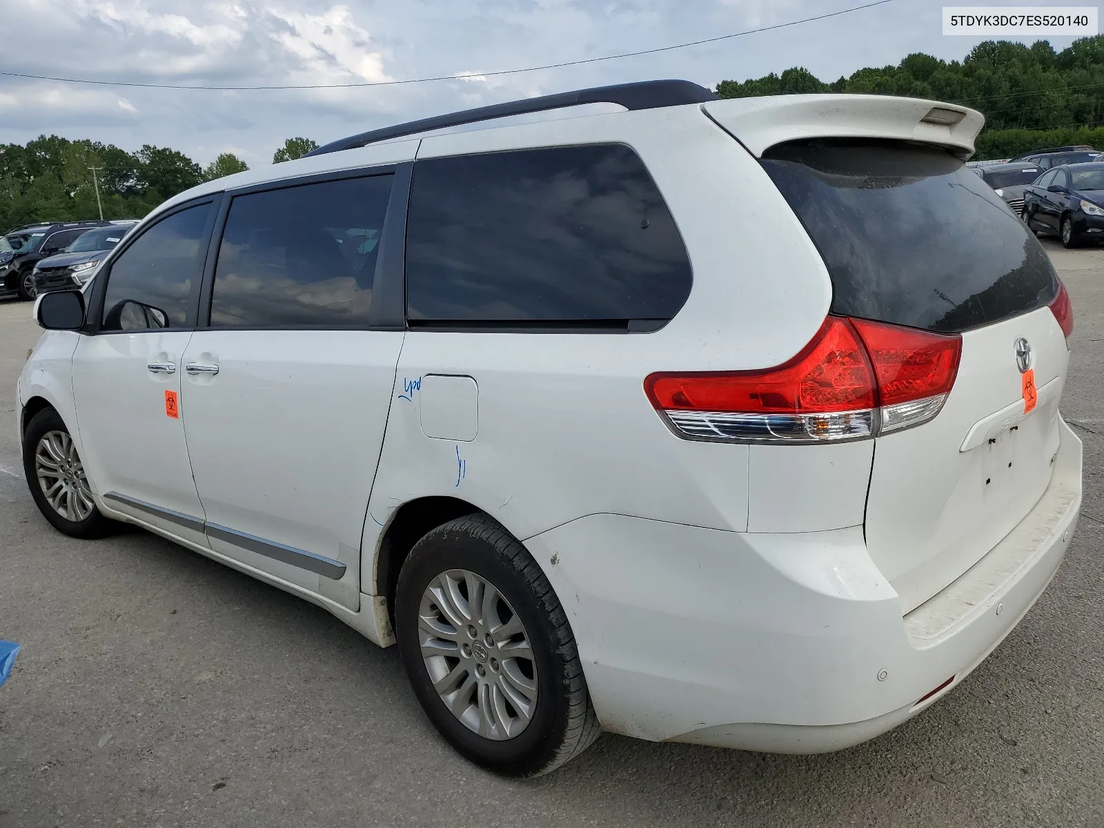 5TDYK3DC7ES520140 2014 Toyota Sienna Xle