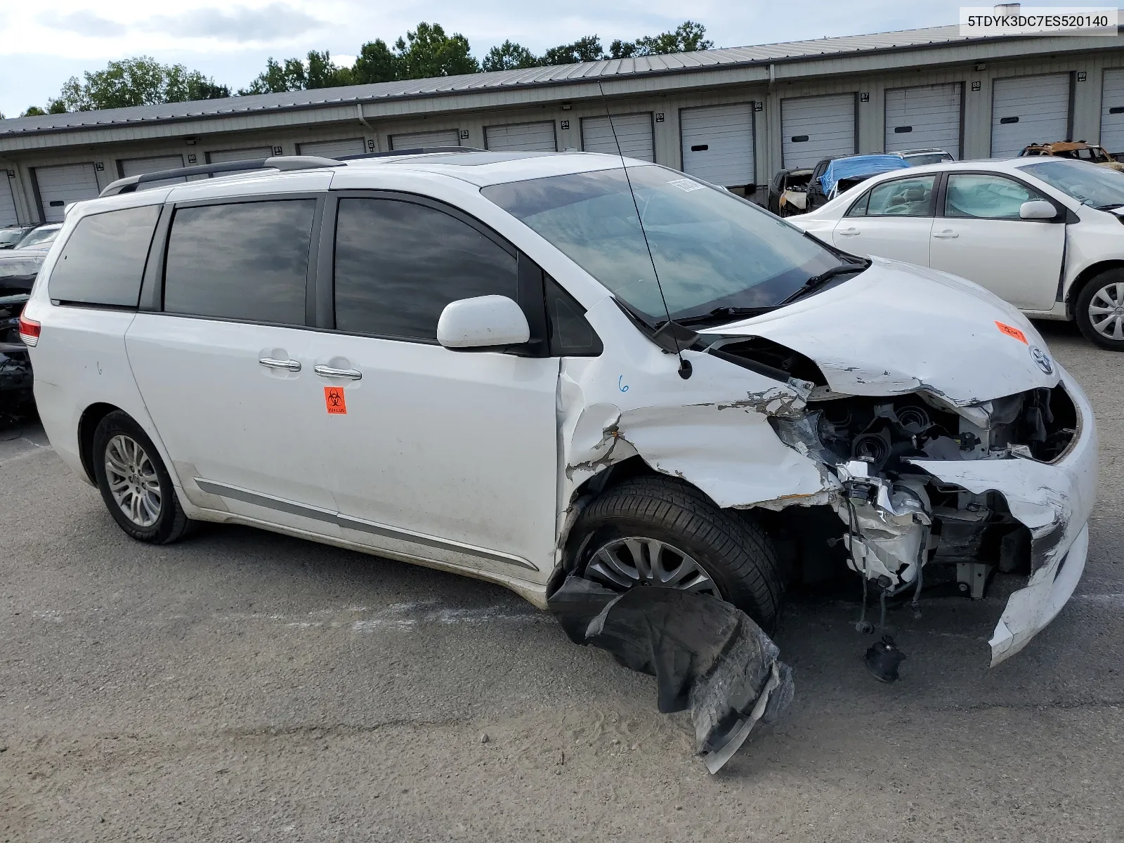 2014 Toyota Sienna Xle VIN: 5TDYK3DC7ES520140 Lot: 66366104