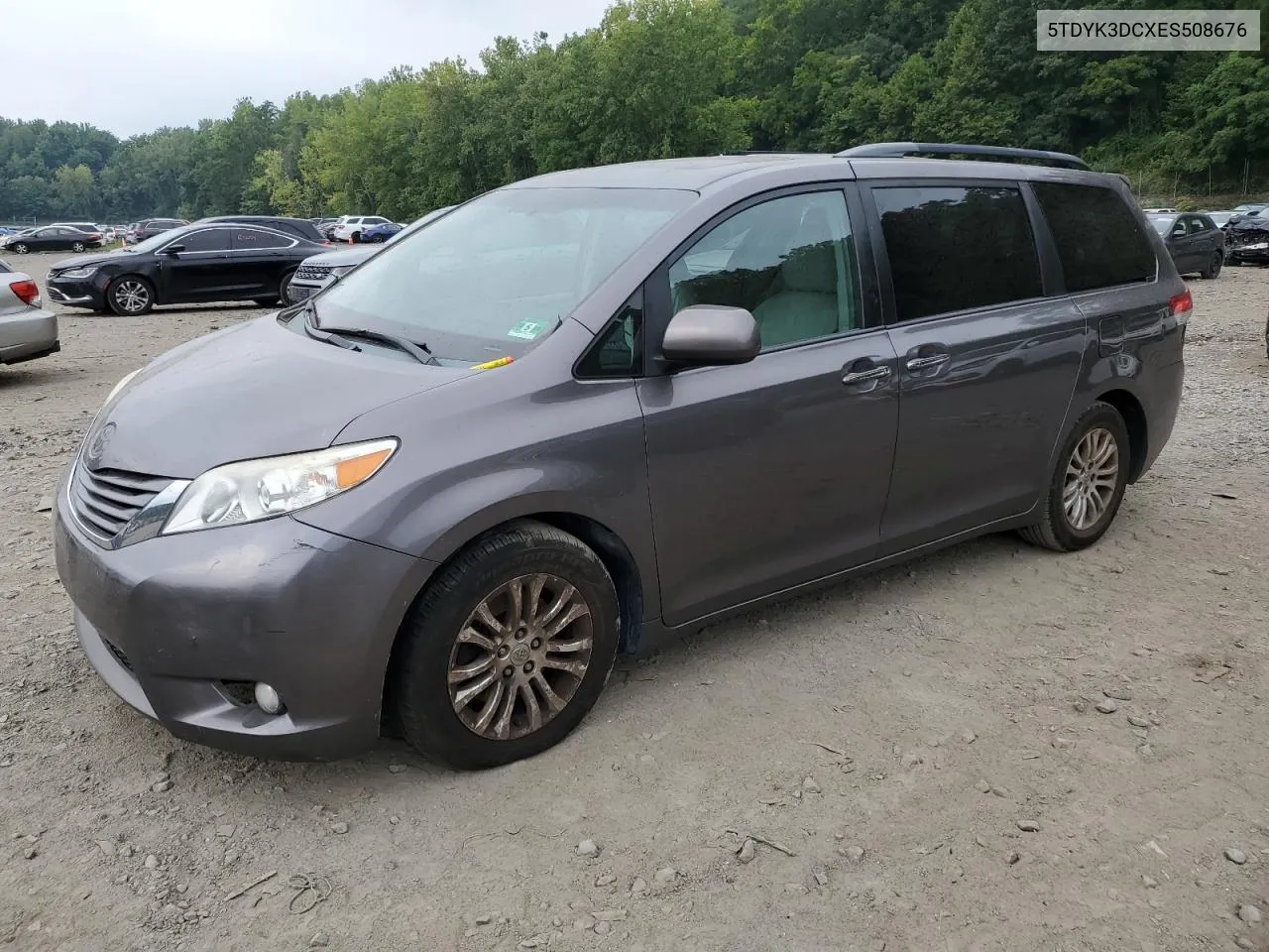 5TDYK3DCXES508676 2014 Toyota Sienna Xle