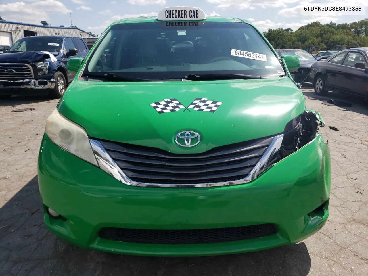 2014 Toyota Sienna Xle VIN: 5TDYK3DC8ES493353 Lot: 68456344