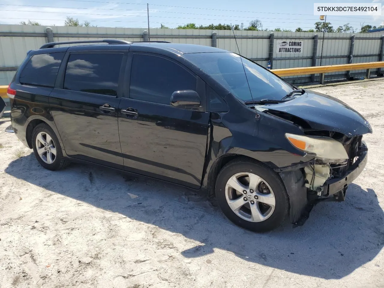 2014 Toyota Sienna Le VIN: 5TDKK3DC7ES492104 Lot: 68685694