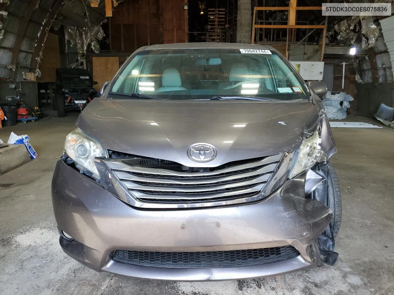 5TDDK3DC0ES075836 2014 Toyota Sienna Xle