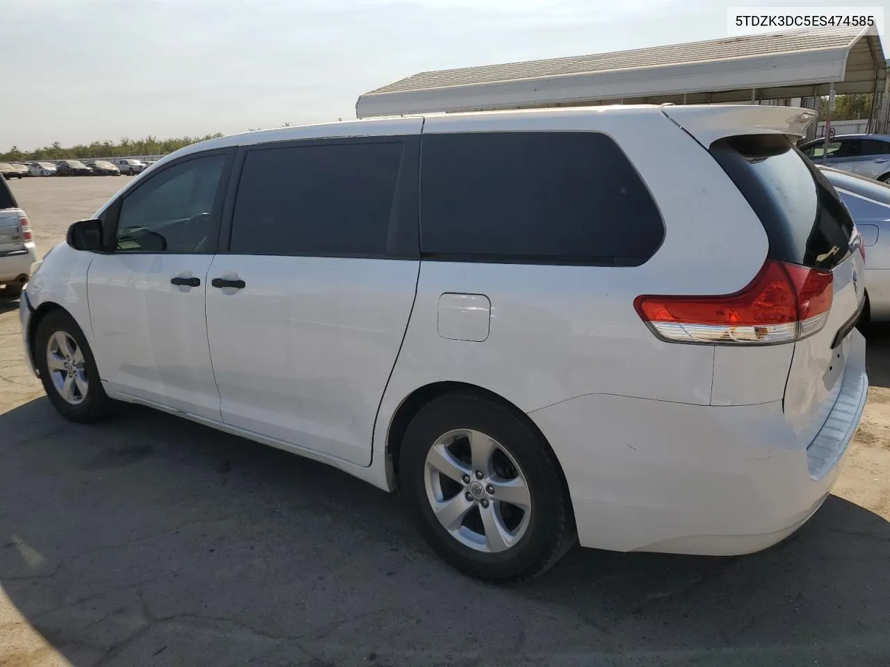 2014 Toyota Sienna VIN: 5TDZK3DC5ES474585 Lot: 70065734