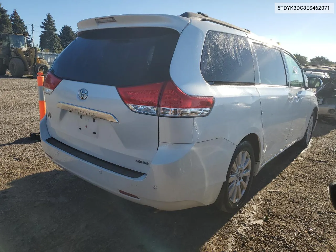 2014 Toyota Sienna Xle VIN: 5TDYK3DC8ES462071 Lot: 70451724