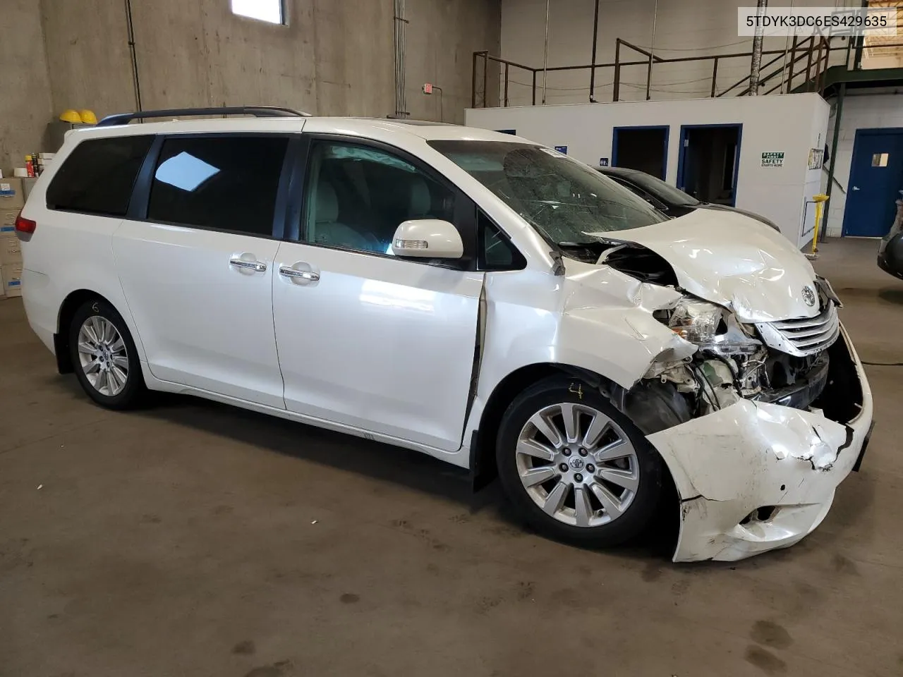 2014 Toyota Sienna Xle VIN: 5TDYK3DC6ES429635 Lot: 71353874