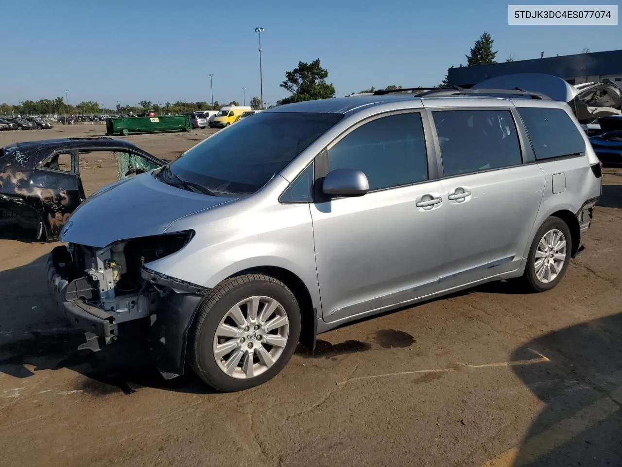 5TDJK3DC4ES077074 2014 Toyota Sienna Le