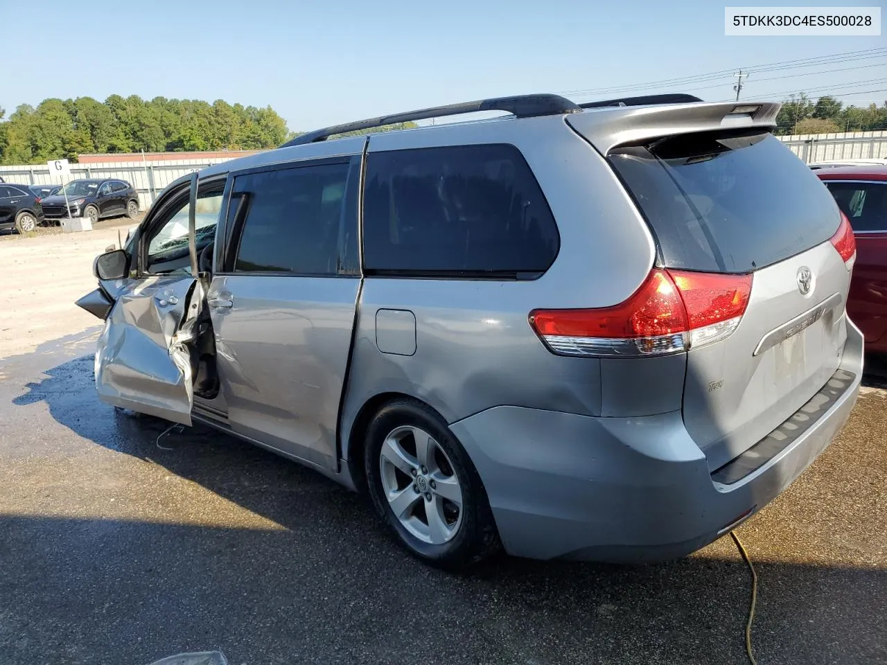 2014 Toyota Sienna Le VIN: 5TDKK3DC4ES500028 Lot: 71950954