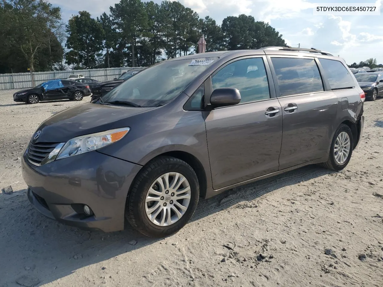 2014 Toyota Sienna Xle VIN: 5TDYK3DC6ES450727 Lot: 72635294