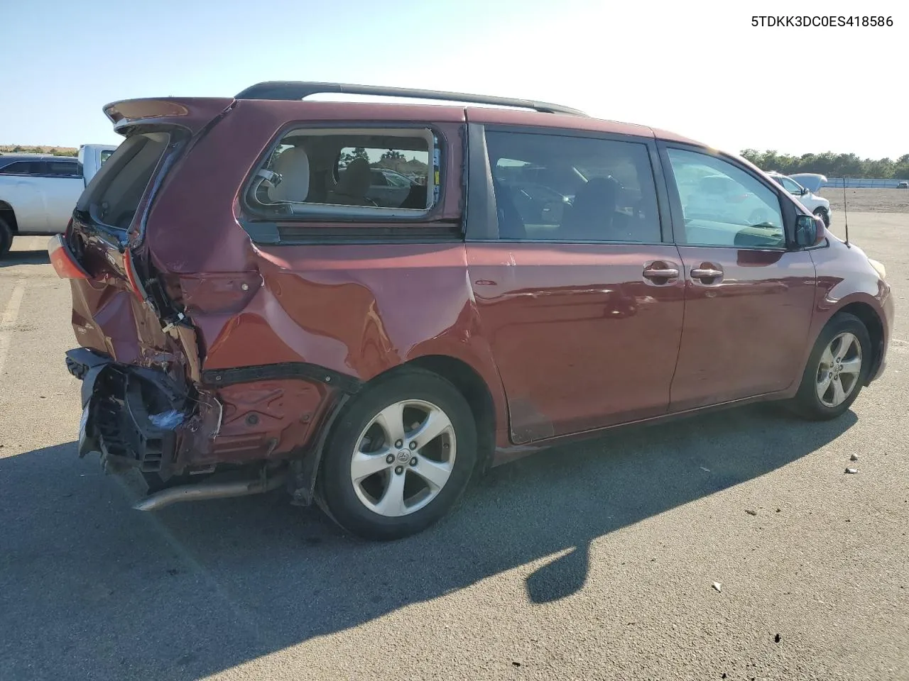 2014 Toyota Sienna Le VIN: 5TDKK3DC0ES418586 Lot: 72749464