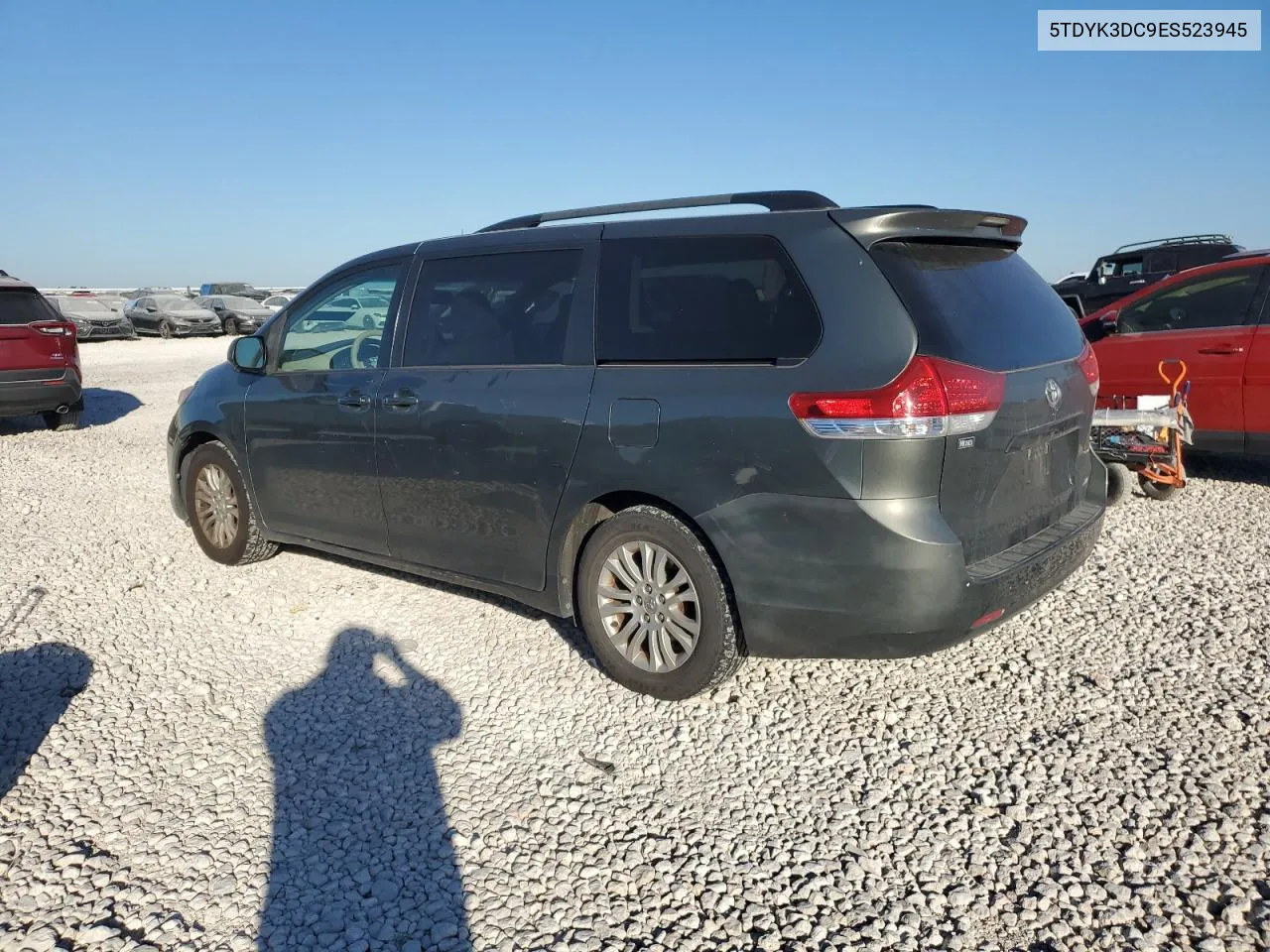 2014 Toyota Sienna Xle VIN: 5TDYK3DC9ES523945 Lot: 73460784