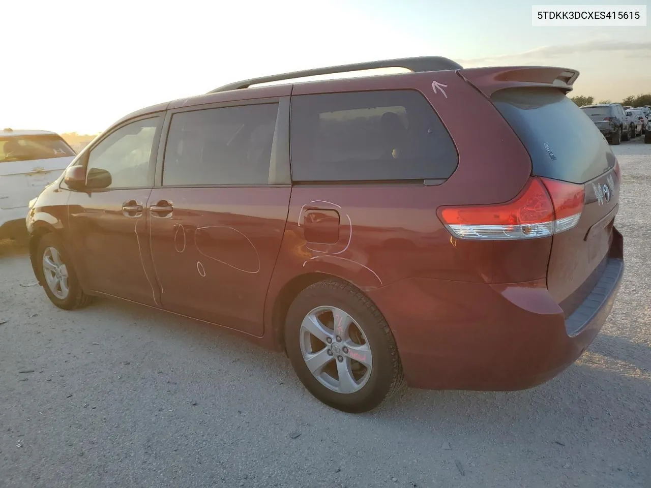 2014 Toyota Sienna Le VIN: 5TDKK3DCXES415615 Lot: 74707814