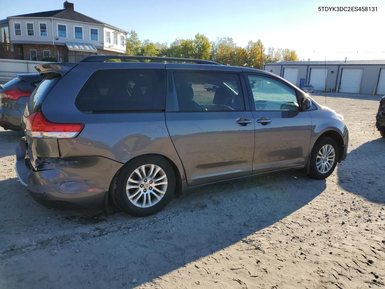 2014 Toyota Sienna Xle VIN: 5TDYK3DC2ES458131 Lot: 75430164