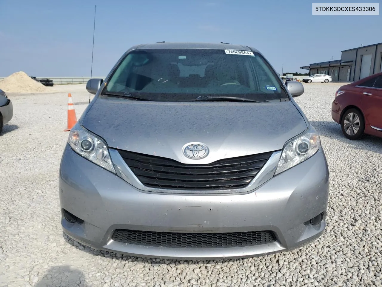 2014 Toyota Sienna Le VIN: 5TDKK3DCXES433306 Lot: 76069864