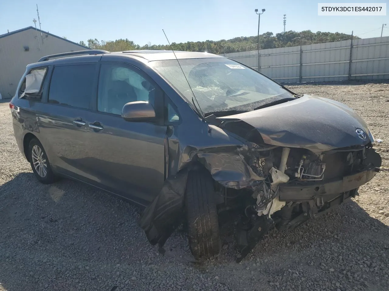 5TDYK3DC1ES442017 2014 Toyota Sienna Xle