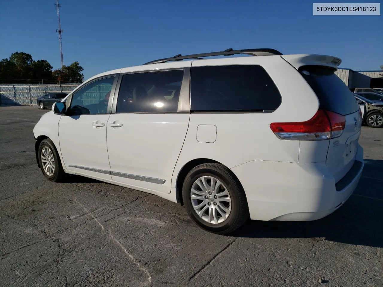 2014 Toyota Sienna Xle VIN: 5TDYK3DC1ES418123 Lot: 76787044