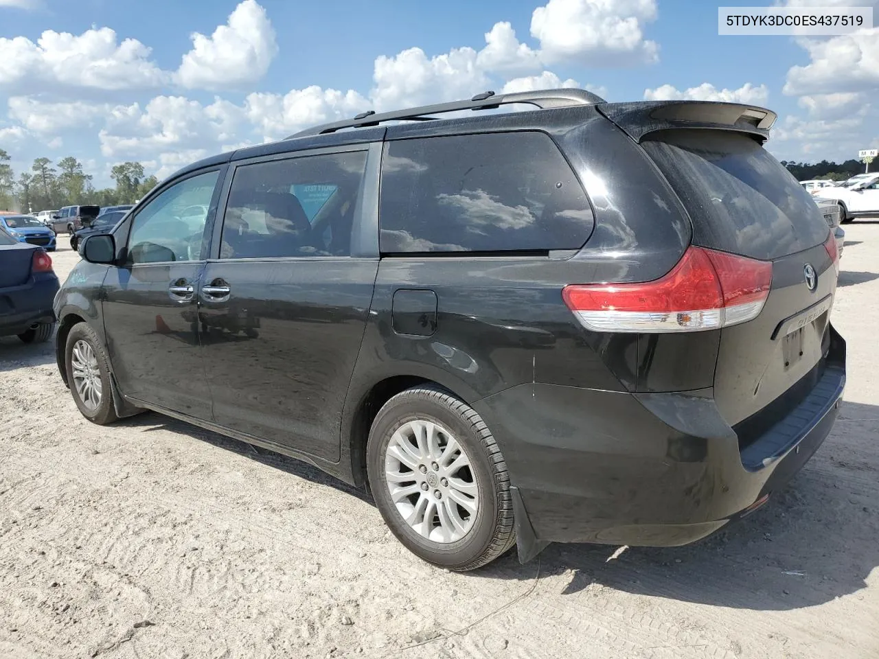 2014 Toyota Sienna Xle VIN: 5TDYK3DC0ES437519 Lot: 77469734