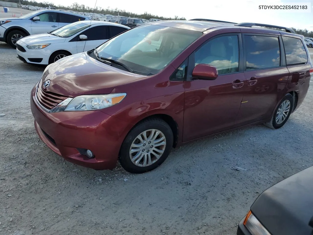 2014 Toyota Sienna Xle VIN: 5TDYK3DC2ES452183 Lot: 77658474