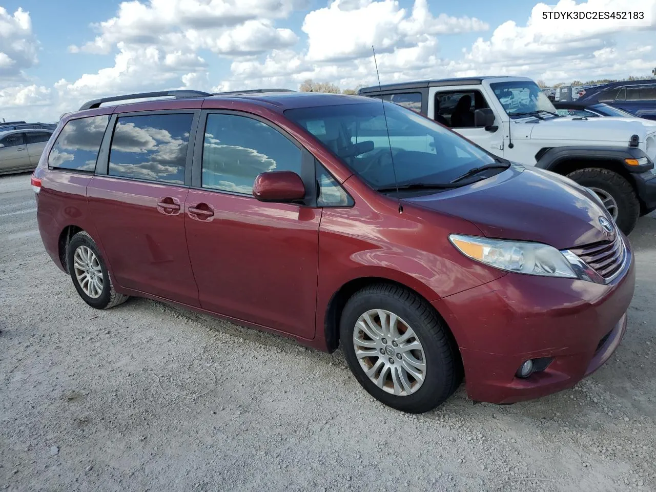 2014 Toyota Sienna Xle VIN: 5TDYK3DC2ES452183 Lot: 77658474