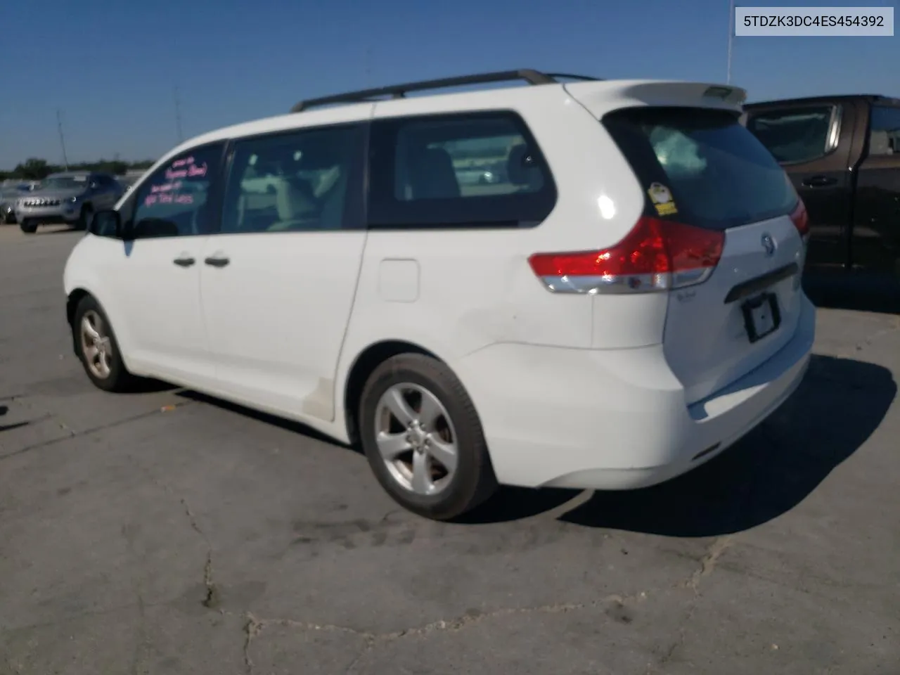 2014 Toyota Sienna VIN: 5TDZK3DC4ES454392 Lot: 77829814