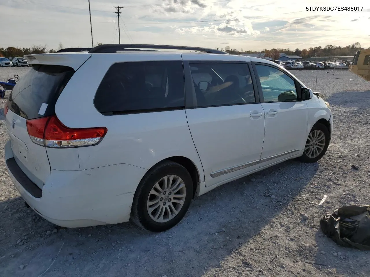 2014 Toyota Sienna Xle VIN: 5TDYK3DC7ES485017 Lot: 79090514