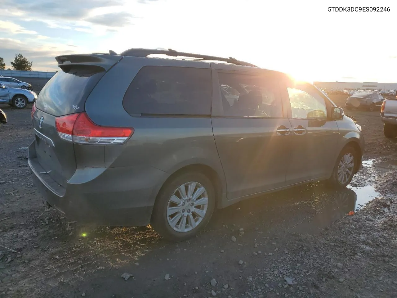 2014 Toyota Sienna Xle VIN: 5TDDK3DC9ES092246 Lot: 80453754