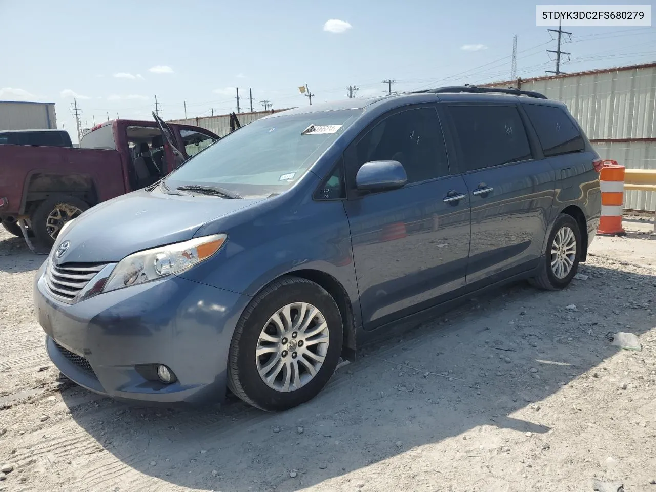 5TDYK3DC2FS680279 2015 Toyota Sienna Xle