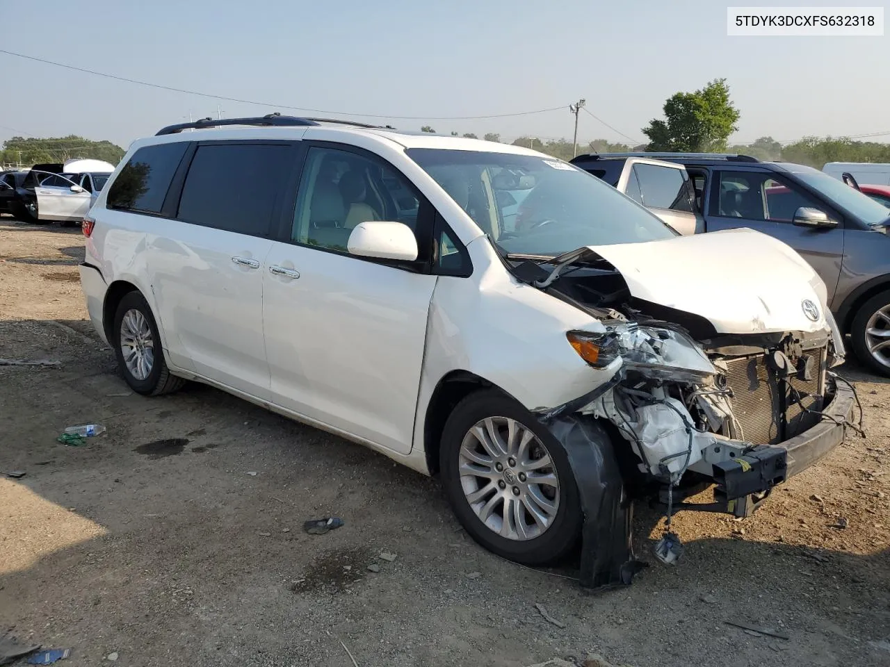 2015 Toyota Sienna Xle VIN: 5TDYK3DCXFS632318 Lot: 65630174