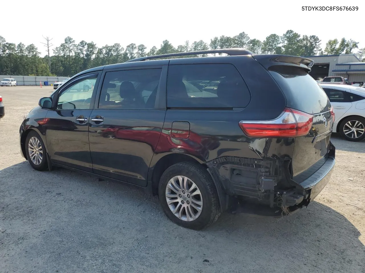 2015 Toyota Sienna Xle VIN: 5TDYK3DC8FS676639 Lot: 67146524