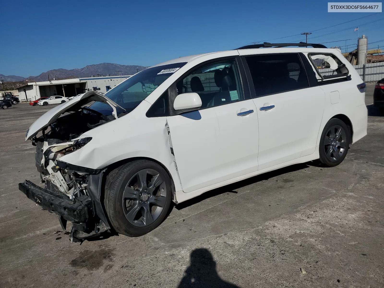 2015 Toyota Sienna Sport VIN: 5TDXK3DC6FS664677 Lot: 68308804