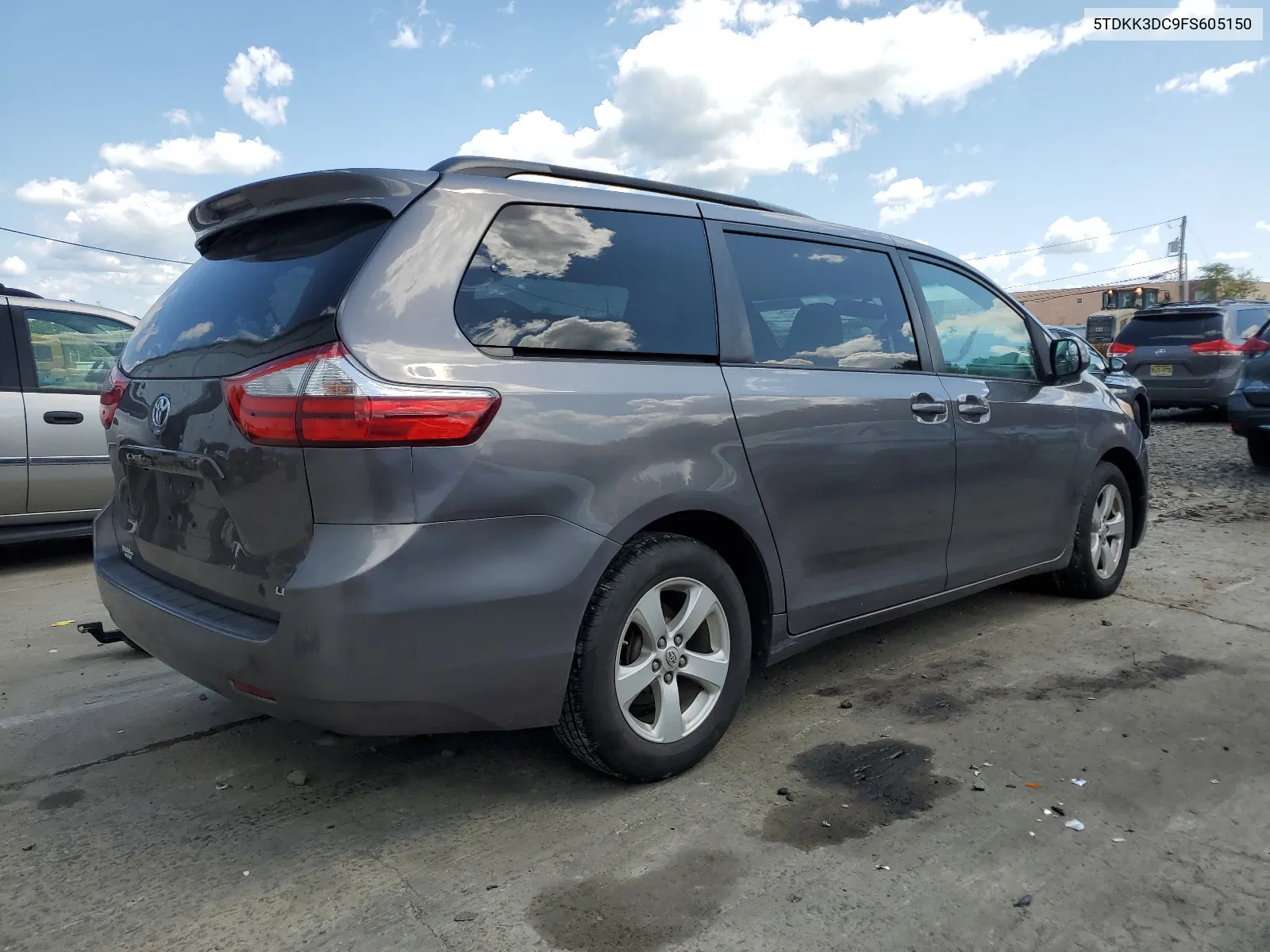 2015 Toyota Sienna Le VIN: 5TDKK3DC9FS605150 Lot: 68616584