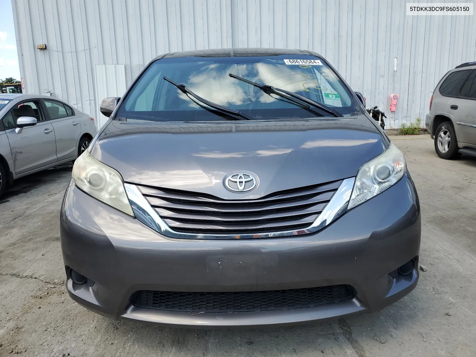 2015 Toyota Sienna Le VIN: 5TDKK3DC9FS605150 Lot: 68616584