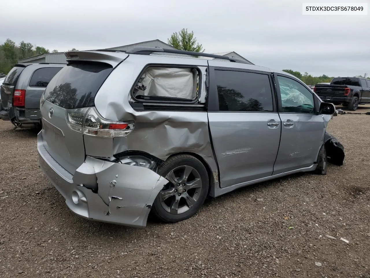 5TDXK3DC3FS678049 2015 Toyota Sienna Sport