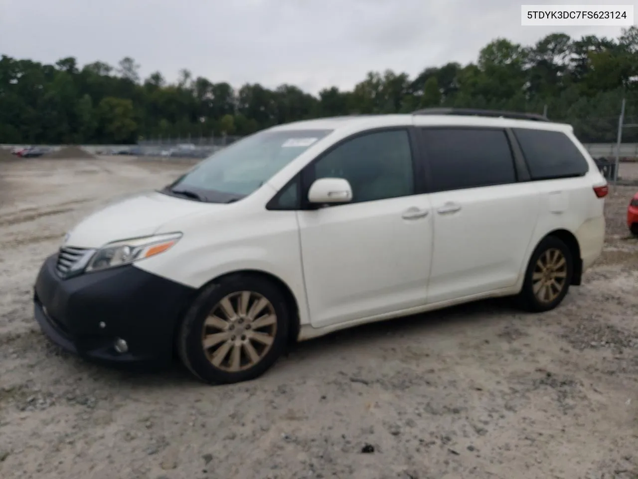 5TDYK3DC7FS623124 2015 Toyota Sienna Xle