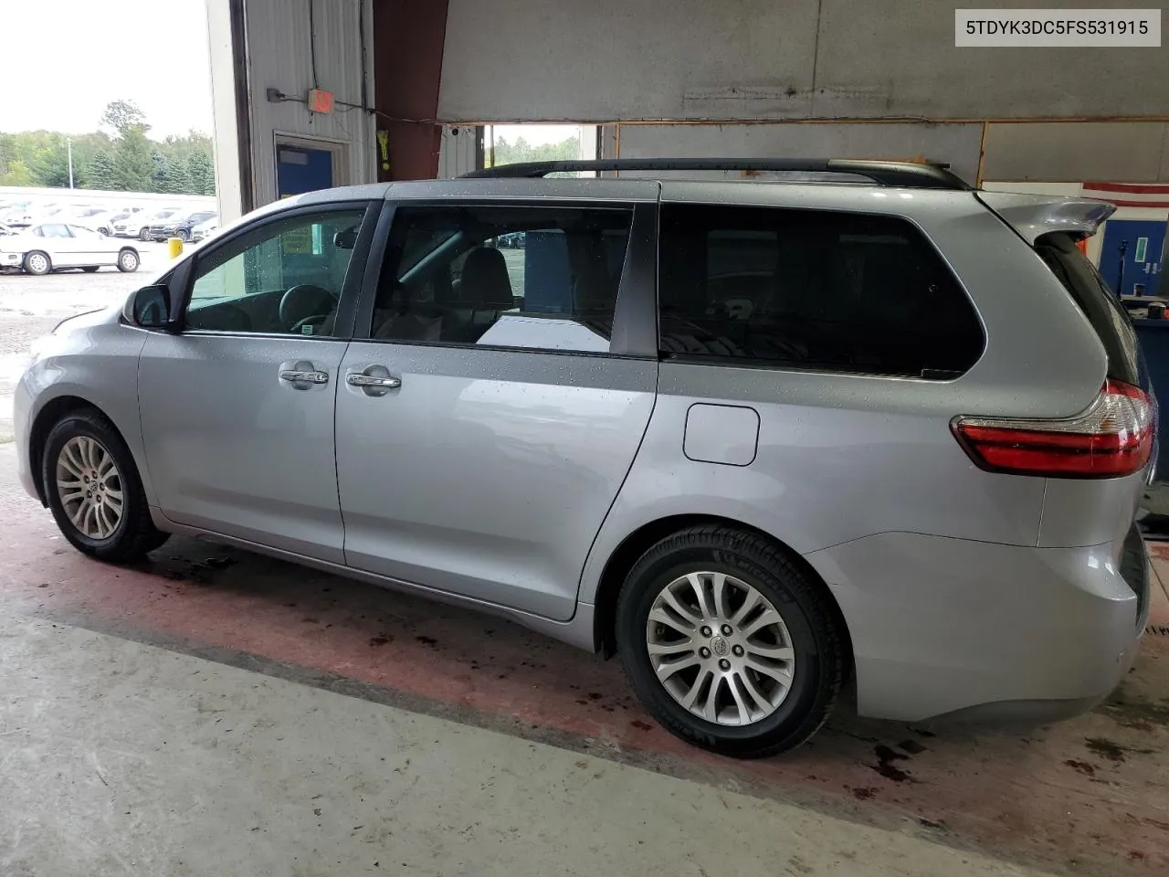 2015 Toyota Sienna Xle VIN: 5TDYK3DC5FS531915 Lot: 70186654