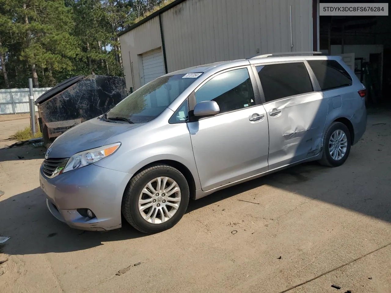 2015 Toyota Sienna Xle VIN: 5TDYK3DC8FS676284 Lot: 70707354