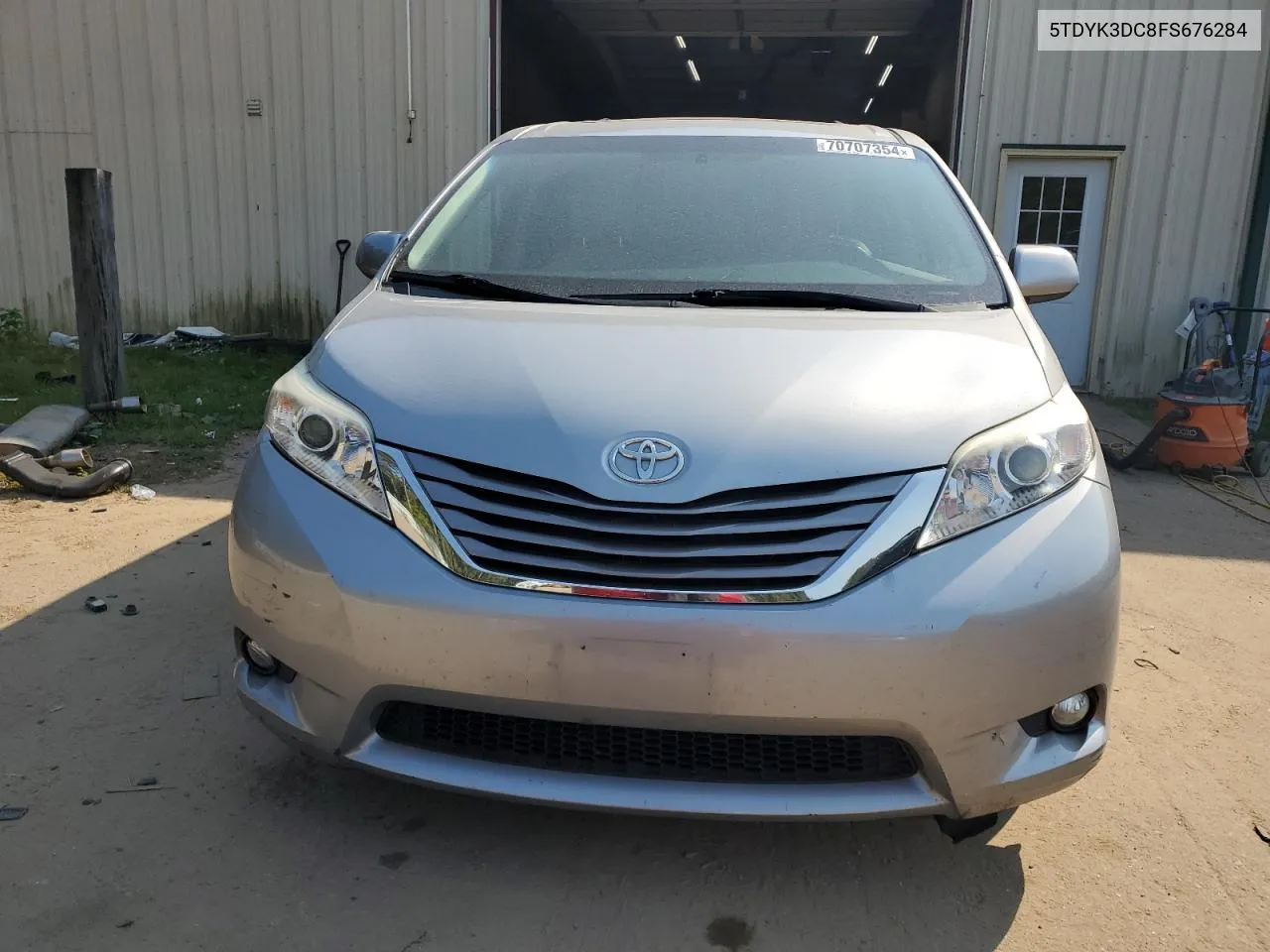 2015 Toyota Sienna Xle VIN: 5TDYK3DC8FS676284 Lot: 70707354