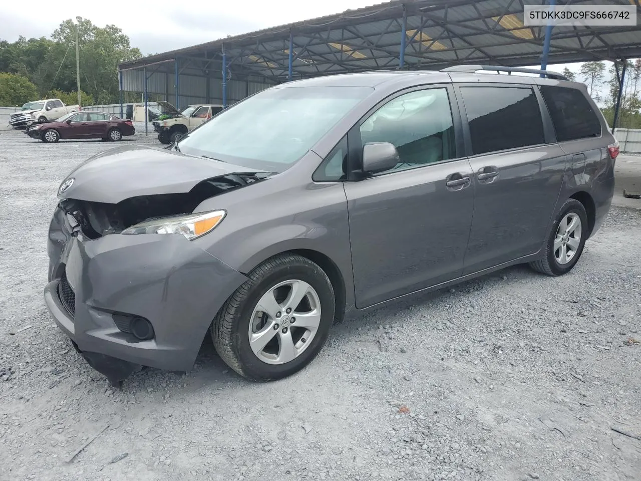 2015 Toyota Sienna Le VIN: 5TDKK3DC9FS666742 Lot: 71445914