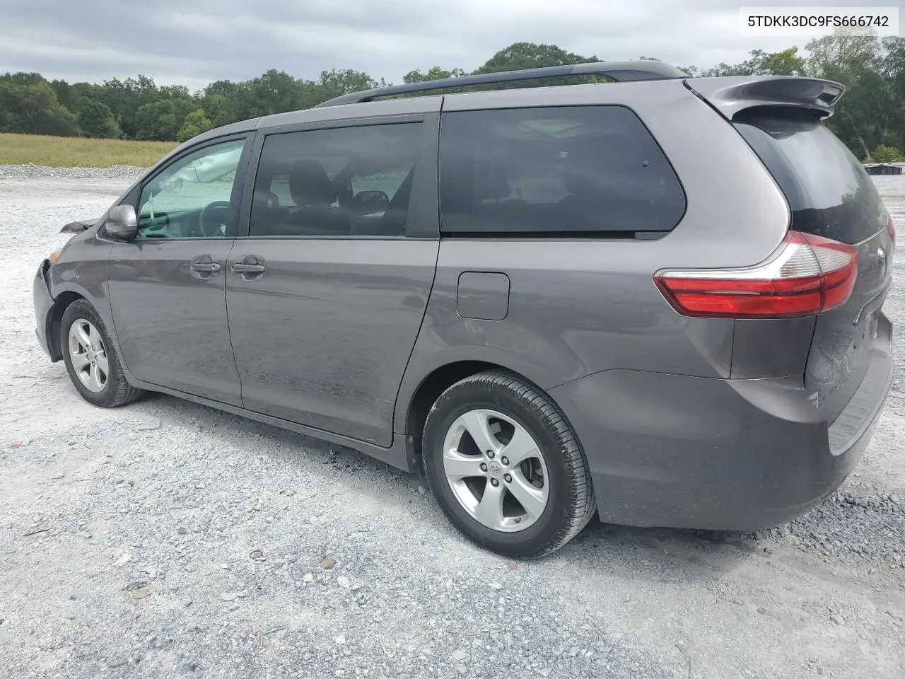 2015 Toyota Sienna Le VIN: 5TDKK3DC9FS666742 Lot: 71445914