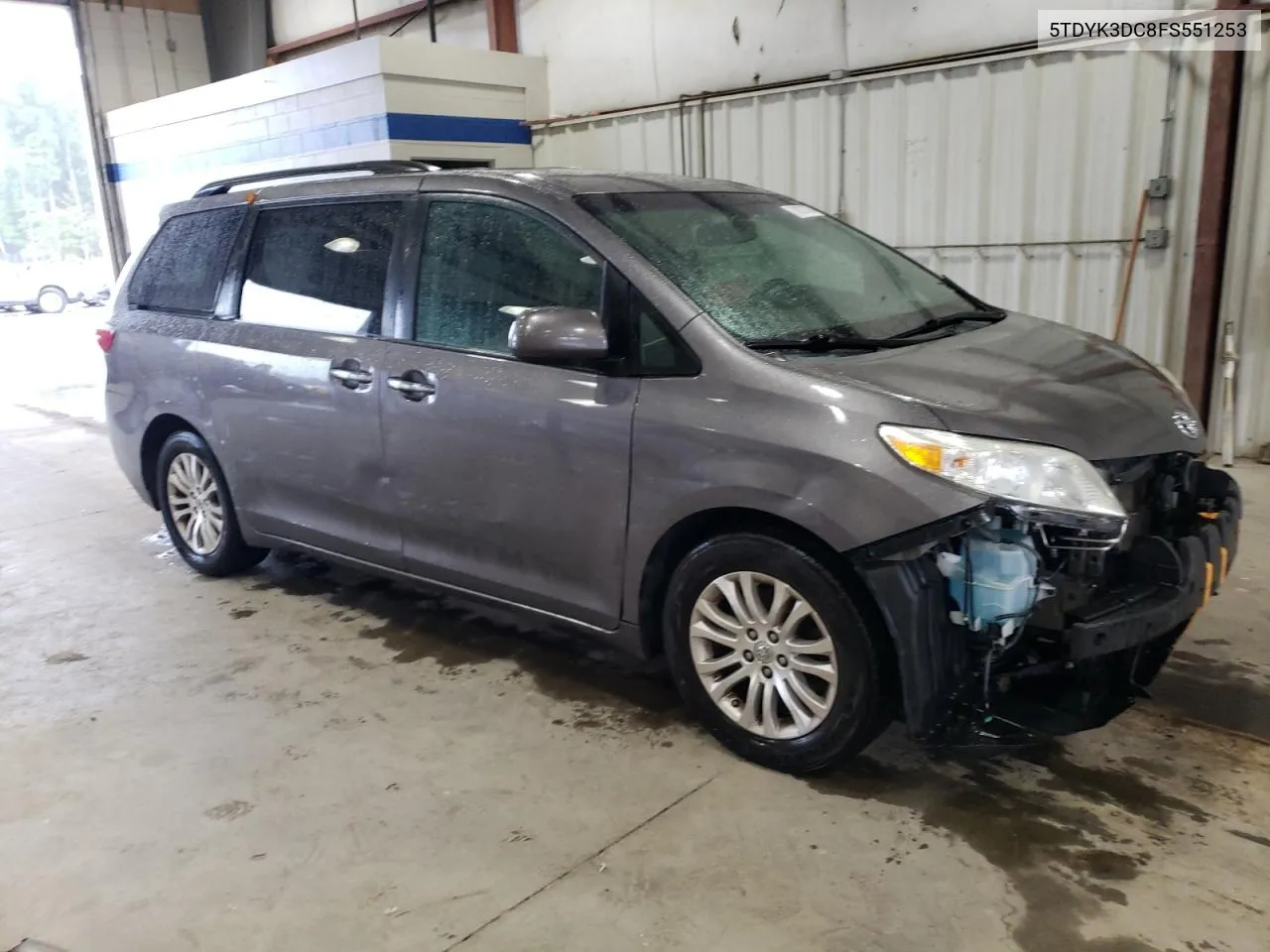 5TDYK3DC8FS551253 2015 Toyota Sienna Xle