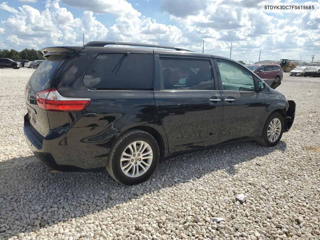 2015 Toyota Sienna Xle VIN: 5TDYK3DC7FS615685 Lot: 72106744