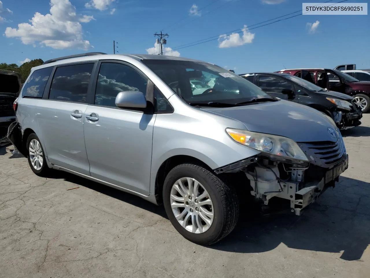 2015 Toyota Sienna Xle VIN: 5TDYK3DC8FS690251 Lot: 72374164