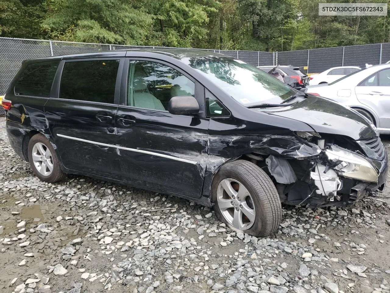 5TDZK3DC5FS672343 2015 Toyota Sienna