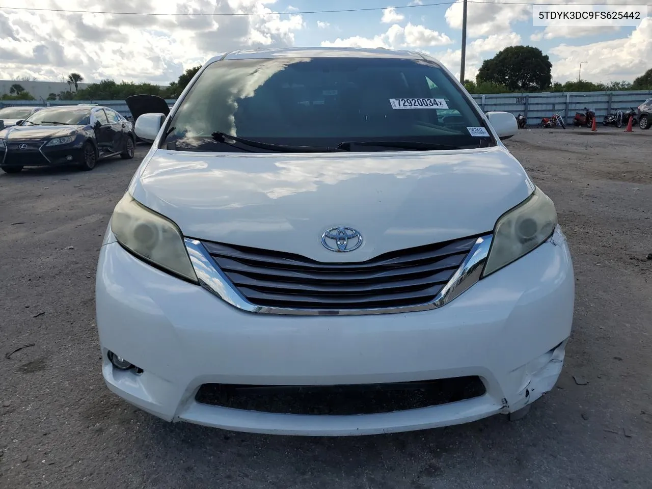 2015 Toyota Sienna Xle VIN: 5TDYK3DC9FS625442 Lot: 72920034