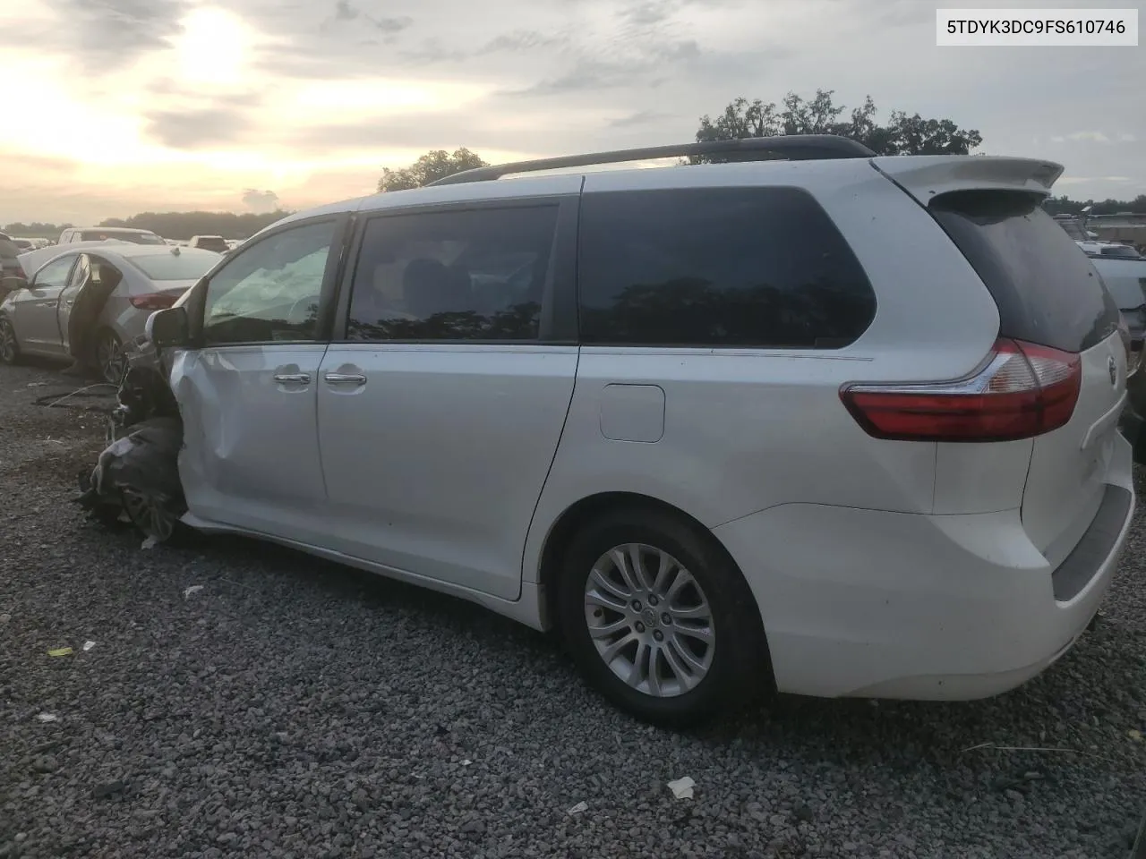 5TDYK3DC9FS610746 2015 Toyota Sienna Xle