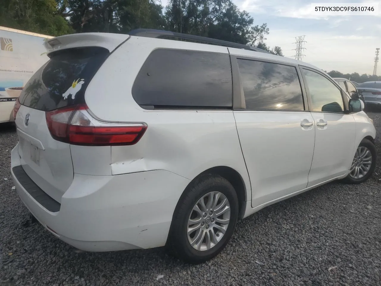 2015 Toyota Sienna Xle VIN: 5TDYK3DC9FS610746 Lot: 72939374