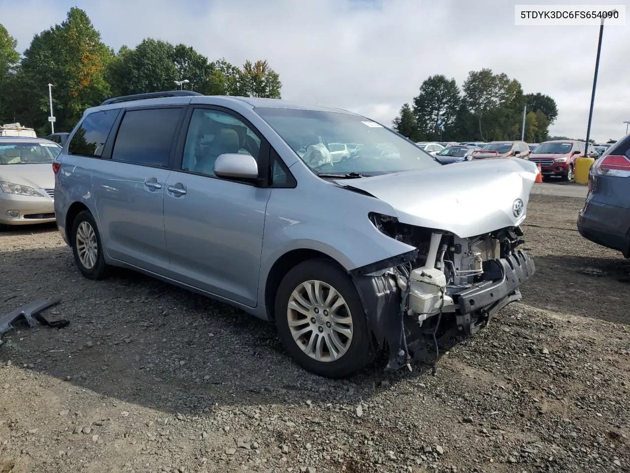 2015 Toyota Sienna Xle VIN: 5TDYK3DC6FS654090 Lot: 73212764